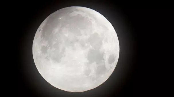 Luna llena (brillante)